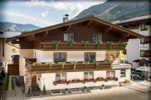 🏔️ Pension Annemarie - Urlaub in Saalbach Hinterglemm 🏔️